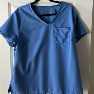 gently used Jaanuu top